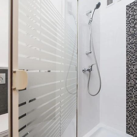 Appartamento Private Parking - Old Town - Sw Krzyza 16 Street Cracovia Esterno foto
